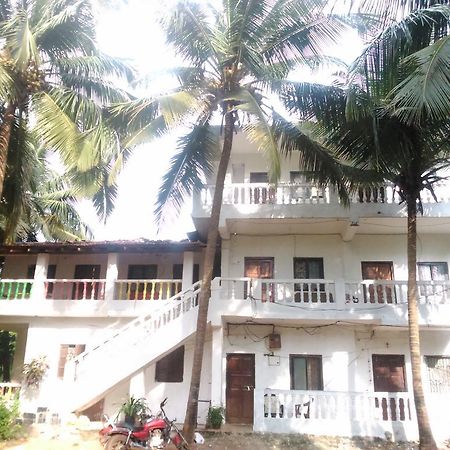 La Blanche Guest House Calangute Exterior foto