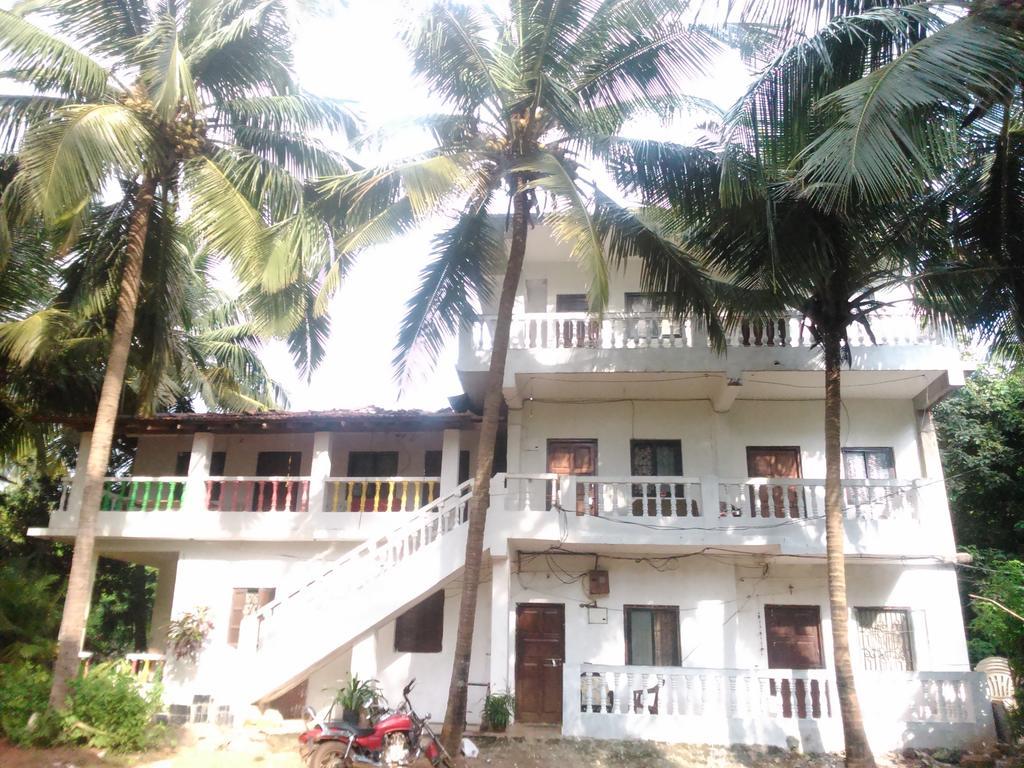 La Blanche Guest House Calangute Exterior foto