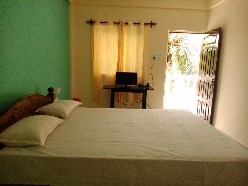 La Blanche Guest House Calangute Exterior foto
